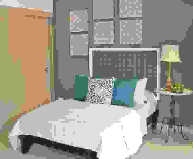 The Perfect Studio Apartment—Designer-Look Under $4000 Dollars (2014) James Grey Interiors Stairs