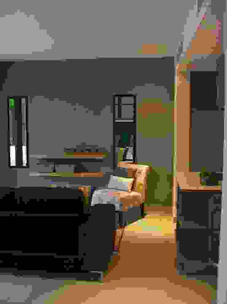 The Perfect Studio Apartment—Designer-Look Under $4000 Dollars (2014) James Grey Interiors Stairs