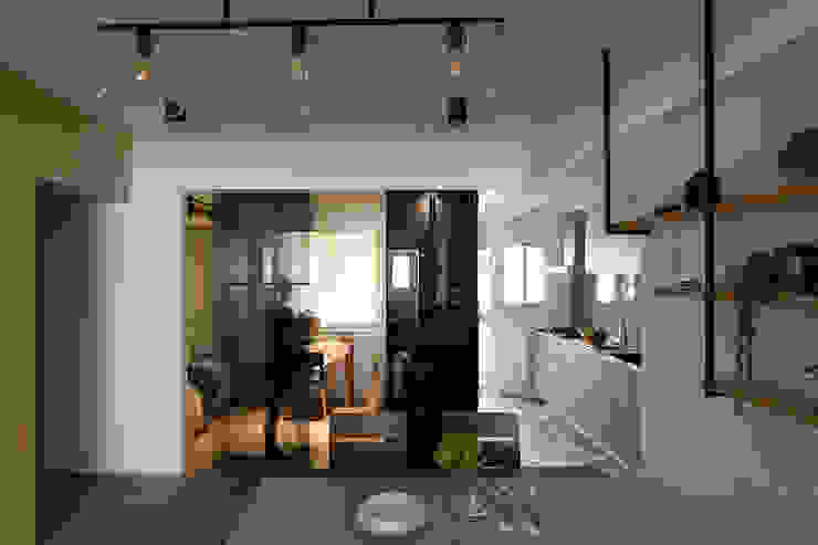辰林設計 Study/office White