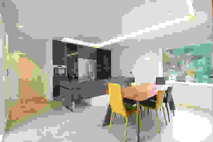 판교 중목구조 단독주택, 블루하우스 코리아 블루하우스 코리아 Moderne Esszimmer