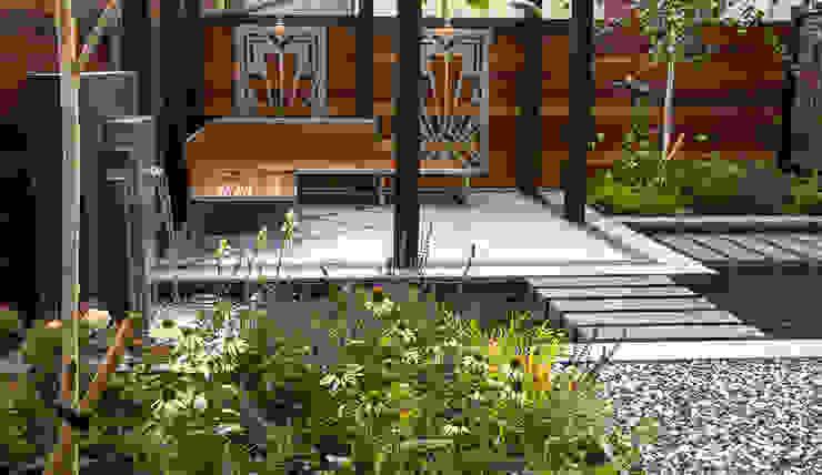 Art Deco Garden Von Robert Hughes Garden Design Homify