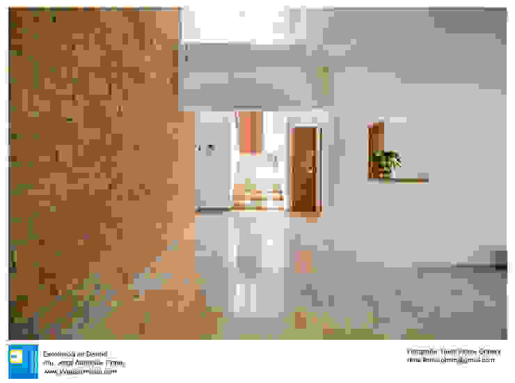 Vestíbulo principal René Flores Photography Pasillos, vestíbulos y escaleras modernos