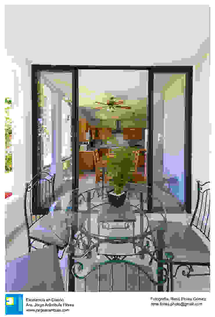 Terraza René Flores Photography Balcones y terrazas modernos