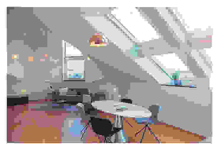 Home Staging einer Wohnung in 1140 Wien die zu VERKAUFEN ist !!!, VIENNA HOME STAGING VIENNA HOME STAGING Moderne Esszimmer