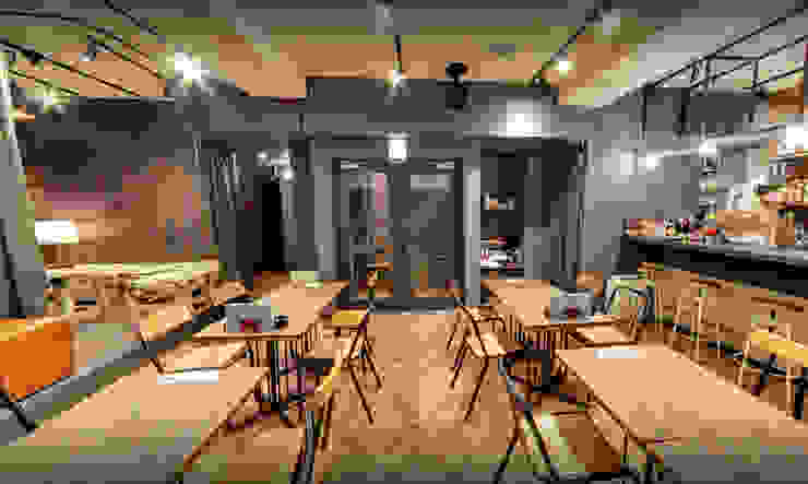 Tokyo - Cafe Interior Design Yunhee Choe Industrial style dining room