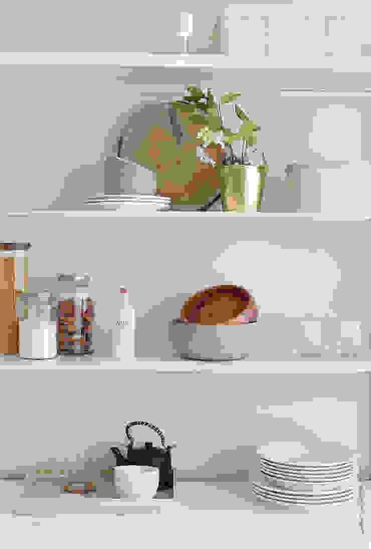 Catarina Batista Studio Comedores de estilo escandinavo