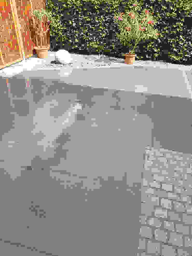 Terrasse Mit Granitplatten Pflaster Und Sichtschutzplatten Aus Naturstein By Npr Natursteinpark Ruhr Gmbh Homify