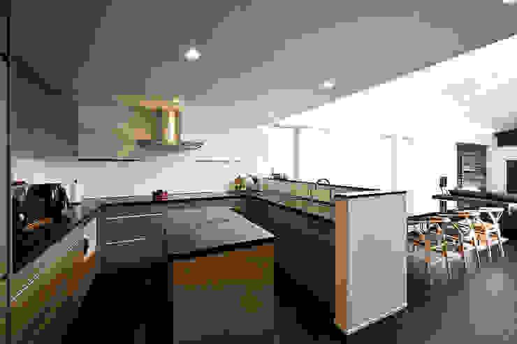 *studio LOOP 建築設計事務所 Cucina moderna