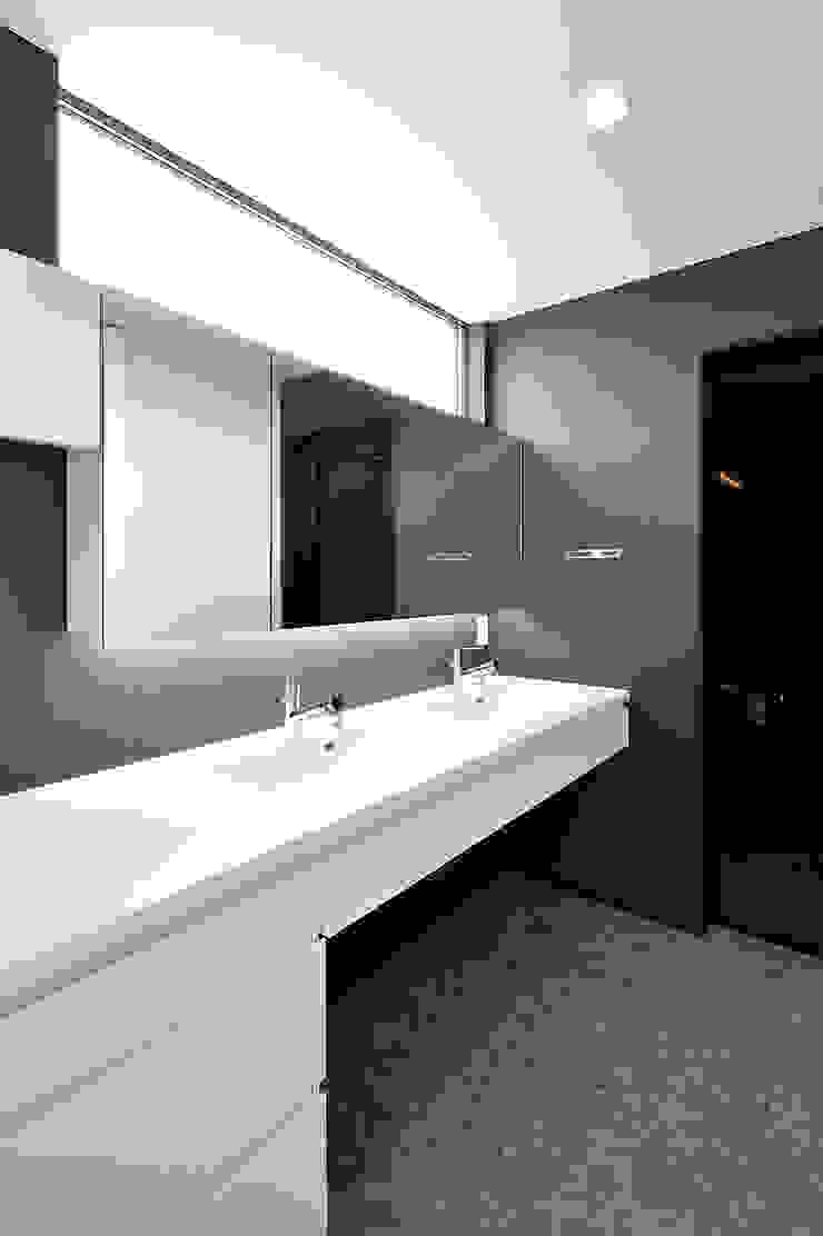 *studio LOOP 建築設計事務所 Bagno moderno