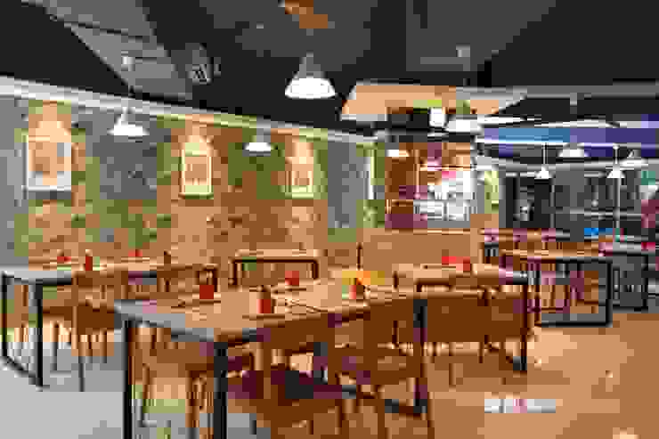 Moderne Gastronomie von PT. Dekorasi Hunian Indonesia (DHI) Modern