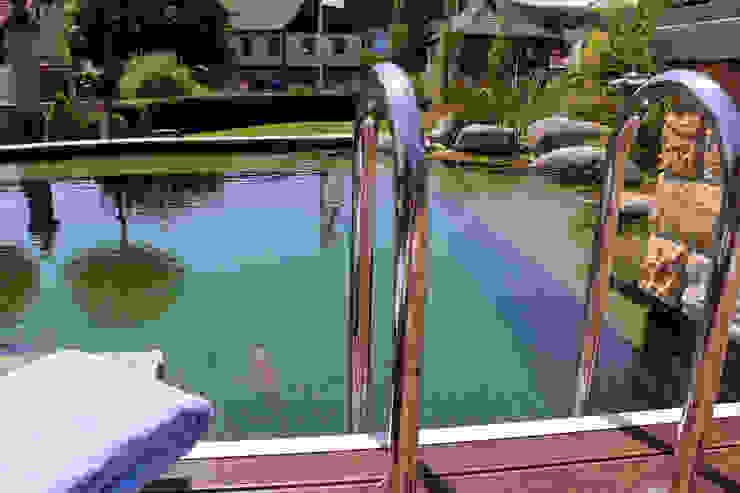 Faszination Gartenteich - modern und verspielt RAUCH Gaten- und Landschaftsbau GbR Schwimmteich Pool im Außenbereich,Pool,Naturpool,Schwimmteich,Gartenteich,Koiteich,Fischteich
