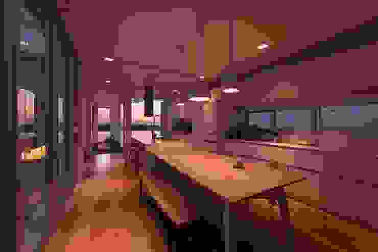 勝暉建築工程行 Sala da pranzo moderna