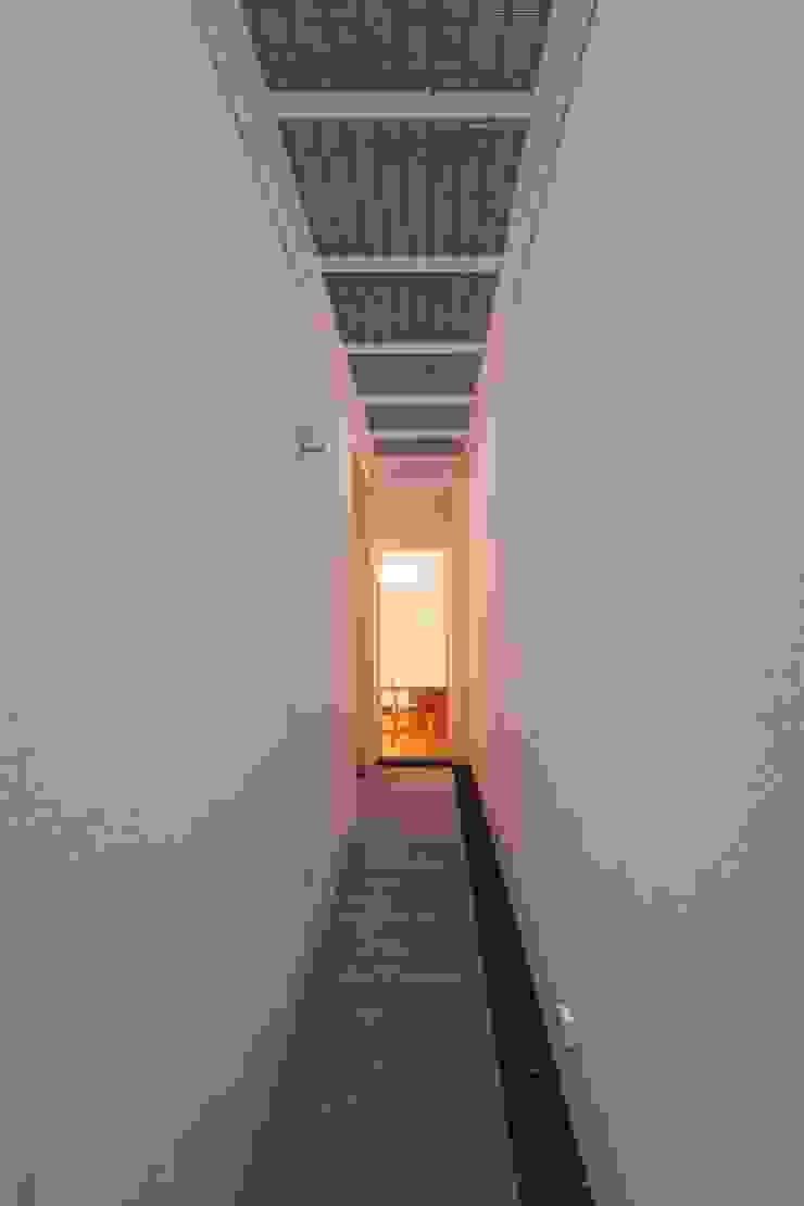 勝暉建築工程行 Case moderne