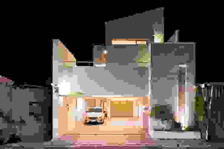 勝暉建築工程行 Case moderne
