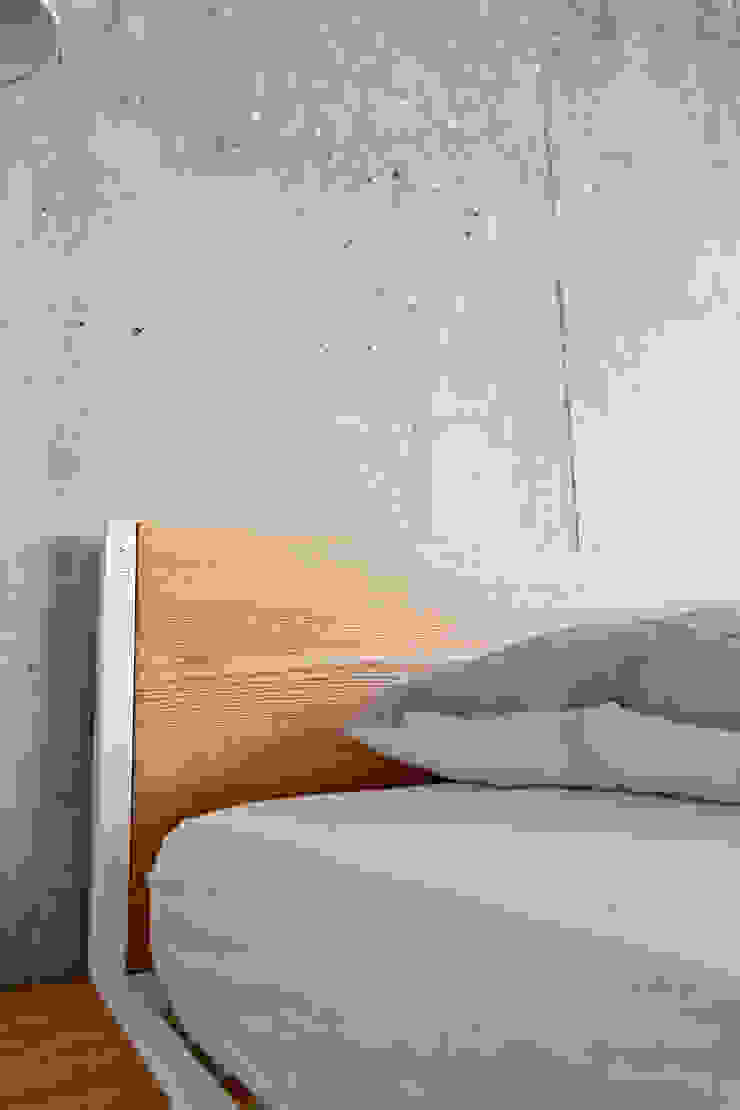 B18 Design Architektur Bett Aus Stahl Und Massivholz By N51e12