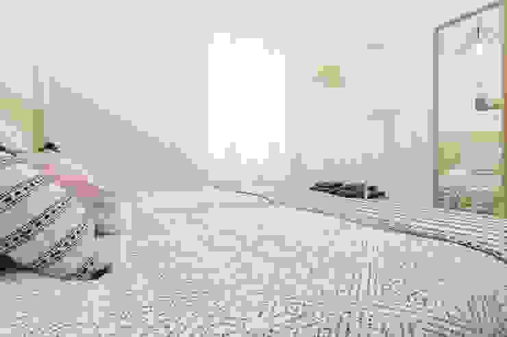 Dormitorio Become a Home Dormitorios de estilo escandinavo