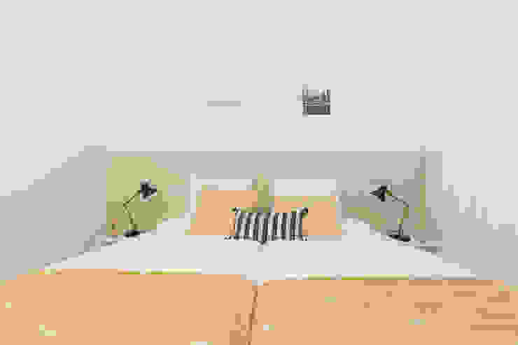 Dormitorio Become a Home Dormitorios de estilo escandinavo