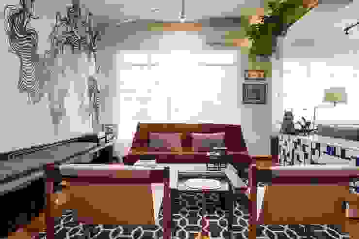 Apartamento Frei Caneca Marcella Loeb Salas de estar modernas Madeira