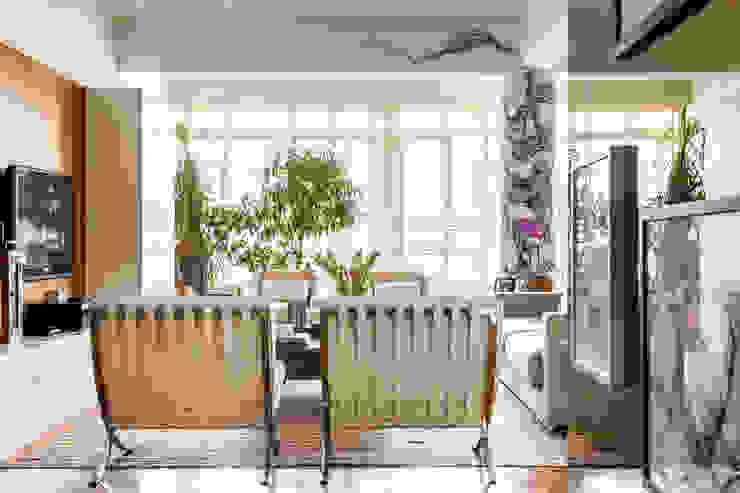 Apartamento Higienópolis Marcella Loeb Salas de estar modernas