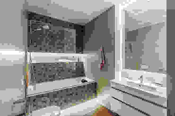 homify Ванная комната в эклектичном стиле