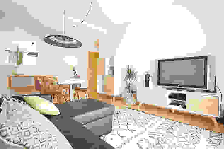 Skandinavische Wohnzimmer von Homestories Skandinavisch