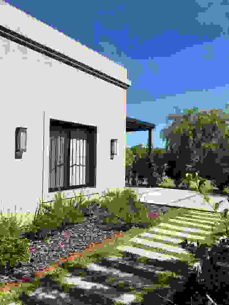 Estudio Dillon Terzaghi Arquitectura - Pilar Casas familiares Derivados de madeira Bege