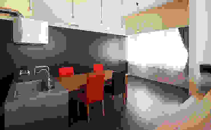 *studio LOOP 建築設計事務所 Moderne Esszimmer