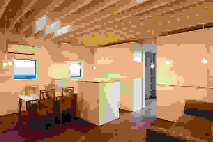 *studio LOOP 建築設計事務所 Moderne Esszimmer