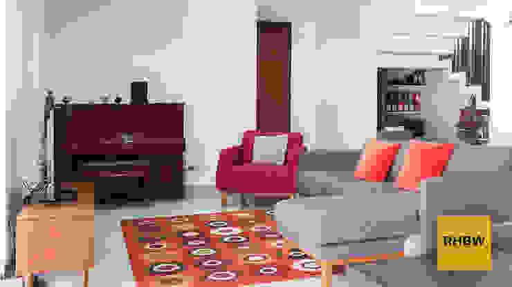 Rumah Bukit Ligar—Bandung RHBW Living room