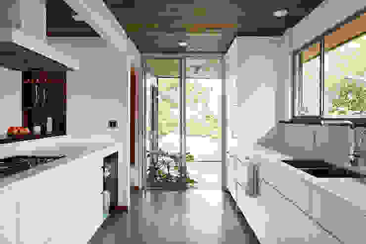 Burlingame Eichler Remodel, Klopf Architecture Klopf Architecture Moderne keukens