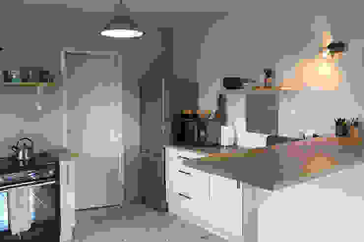 Amenagement D Une Cuisine Dans Une Maison En Location By Dame Cafoutch Homify