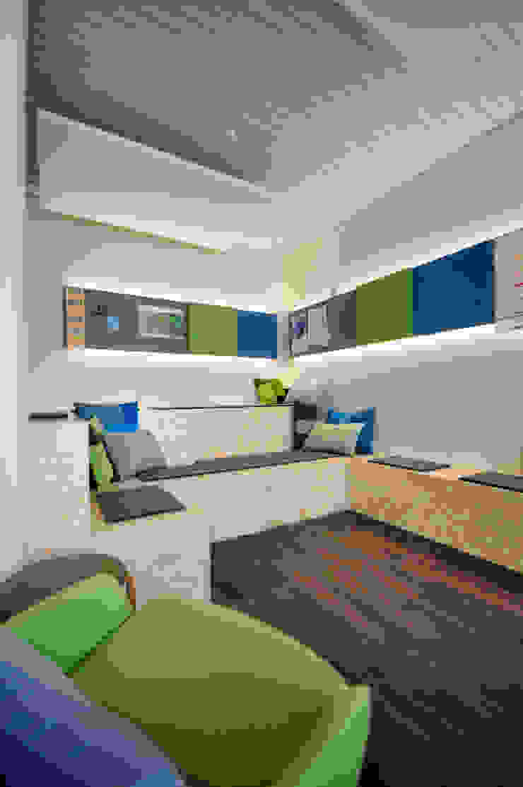Aufenthaltsraum Büro von diWOHN Innenarchitektur homify
