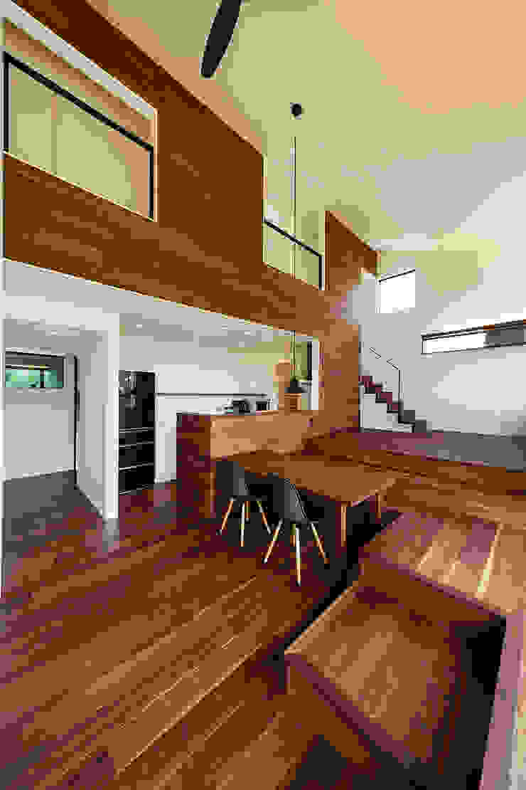 一級建築士事務所haus Nowoczesna jadalnia Drewno Biały