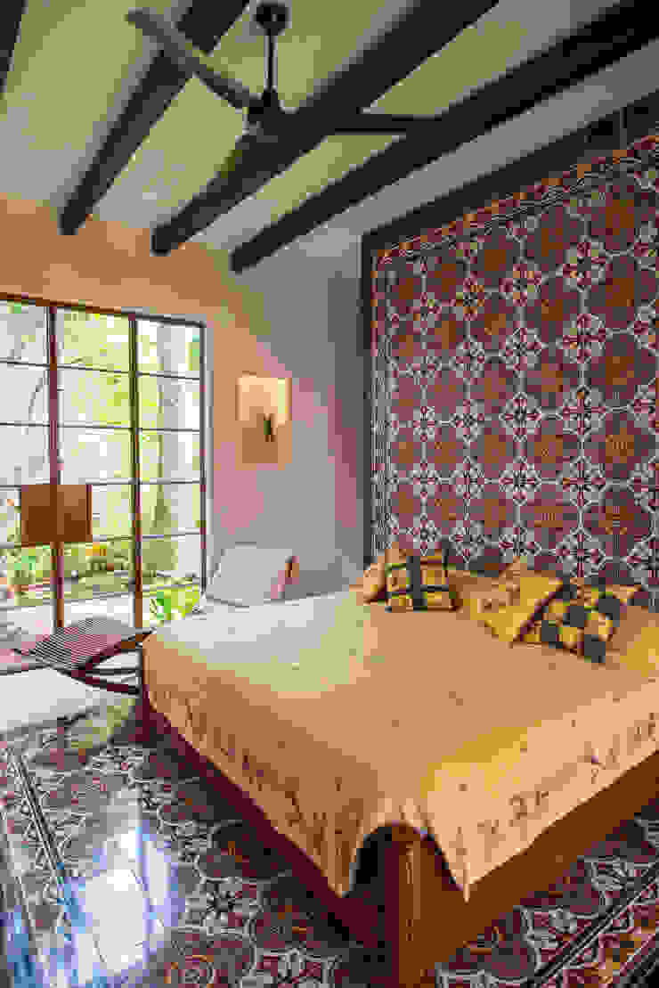 Taller Estilo Arquitectura Colonial style bedroom