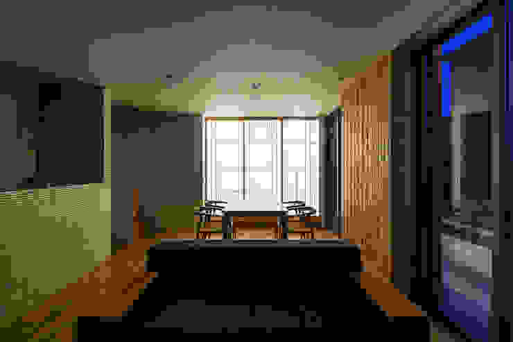松岡淳建築設計事務所 Modern living room