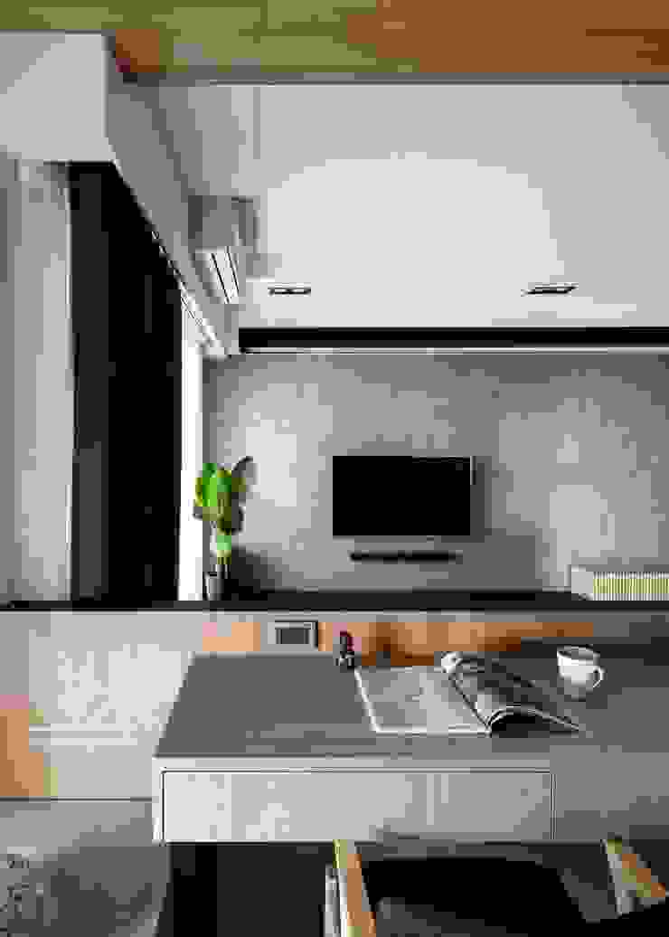 極簡室內設計 Simple Design Studio Minimalistische Arbeitszimmer