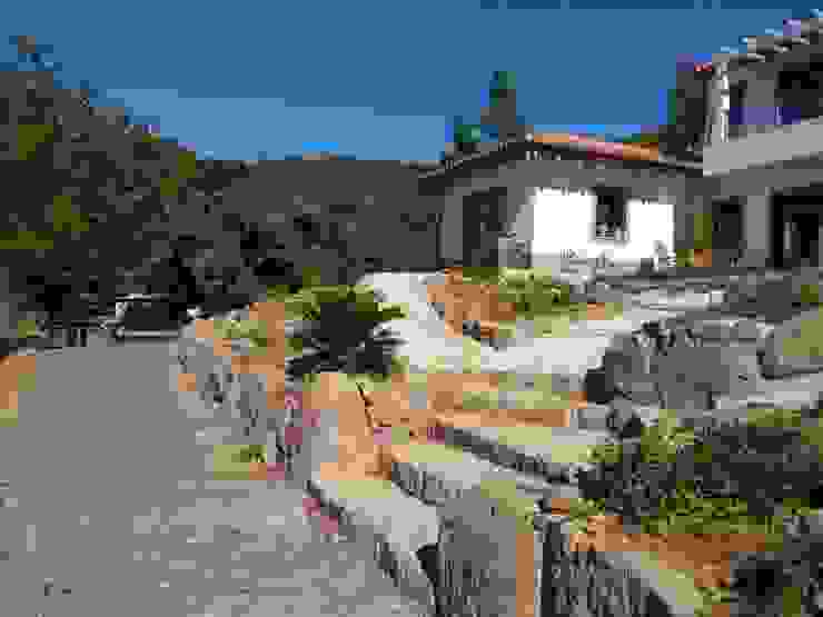 Vista jardim Jardins clássicos por Arkhimacchietta Atelier Clássico