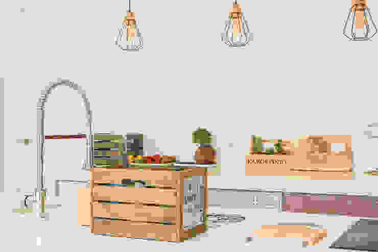Poppy , Moderestilo - Cozinhas e equipamentos Lda Moderestilo - Cozinhas e equipamentos Lda Armários de cozinha Acabamento em madeira