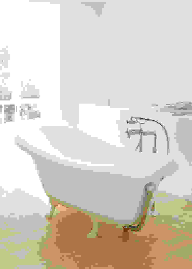 Freistehende Badewanne Im Retro Design Aus Mineralguss By Zicco Gmbh Waschbecken Und Badewannen In Blankenfelde Mahlow Homify