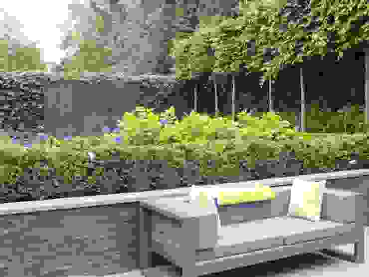 Viburnum Gate Aralia Zen garden Slate Grey outdoor sofa,garden sofa,outdoor lounge,garden furniture,outdoor furniture,outdoor chairs,garden chairs,outdoor art,outdoor lighting,garden fence,garden art,wall art