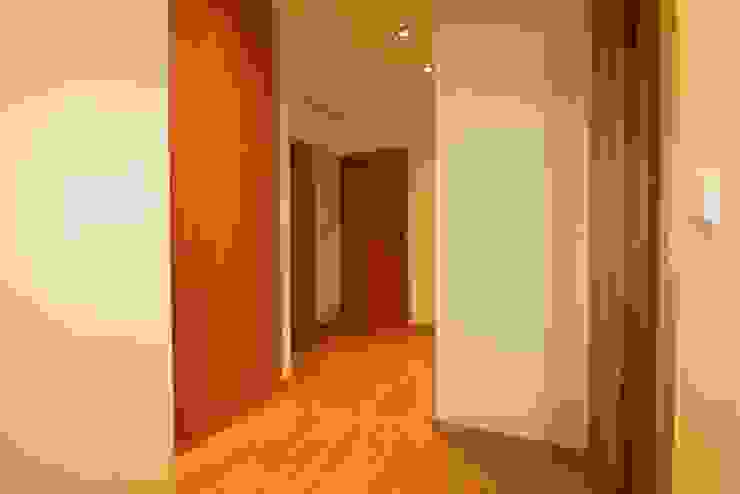 Hall quartos (2) Corredores, halls e escadas rústicos por Clix Mais Rústico