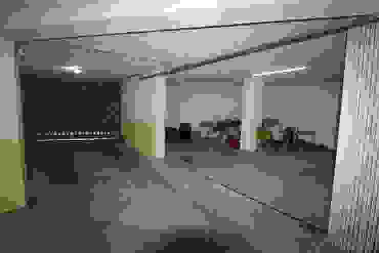 Garagem 2 carros (2) por Clix Mais Rústico