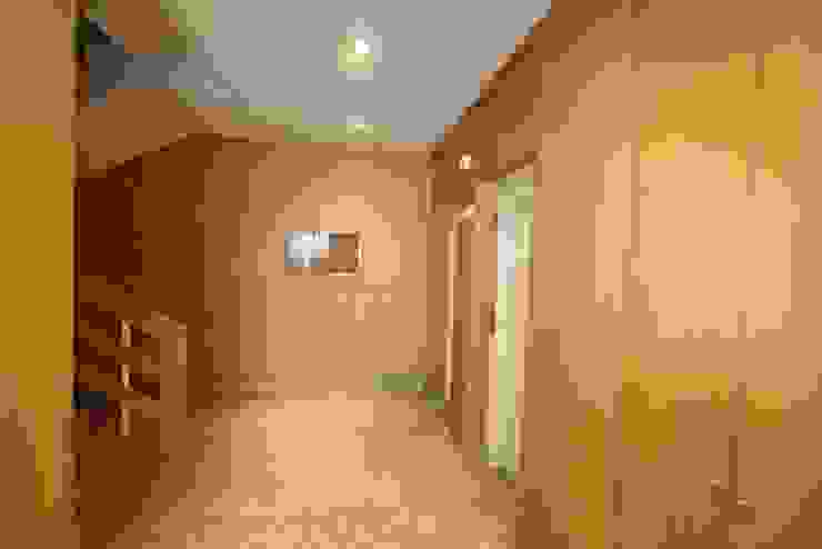 Hall do prédio Corredores, halls e escadas rústicos por Clix Mais Rústico