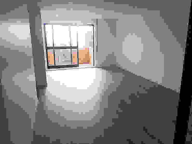 Sala (2) Salas de estar modernas por Clix Mais Moderno