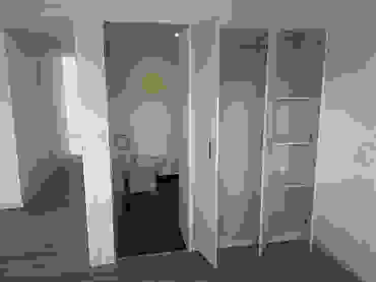 Quarto Suite (4) Quartos modernos por Clix Mais Moderno