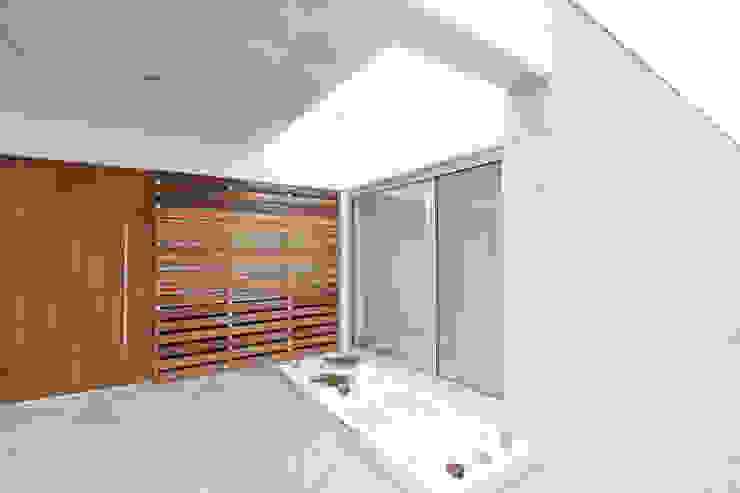 Moradia em Baião por SOUSA LOPES, arquitectos Moderno