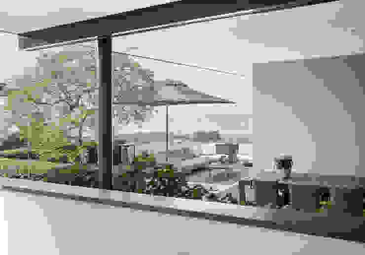 Objekt 268 / meier architekten meier architekten zürich Moderner Balkon, Veranda & Terrasse