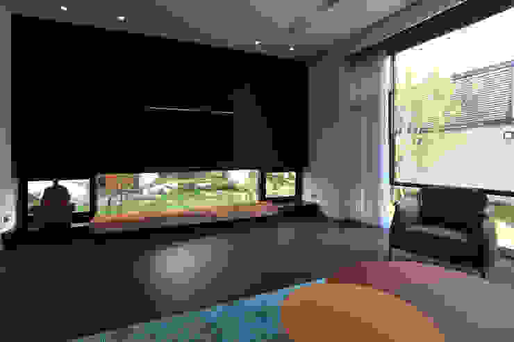黃耀德建築師事務所 Adermark Design Studio Minimalistische Wohnzimmer