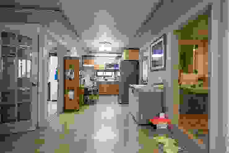 심플함과 미니멀함으로 새로 태어난 광주 30평 빌라 리모델링 | homify