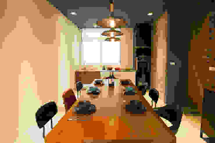 鈊楹室內裝修設計股份有限公司 Ruang Makan Gaya Industrial